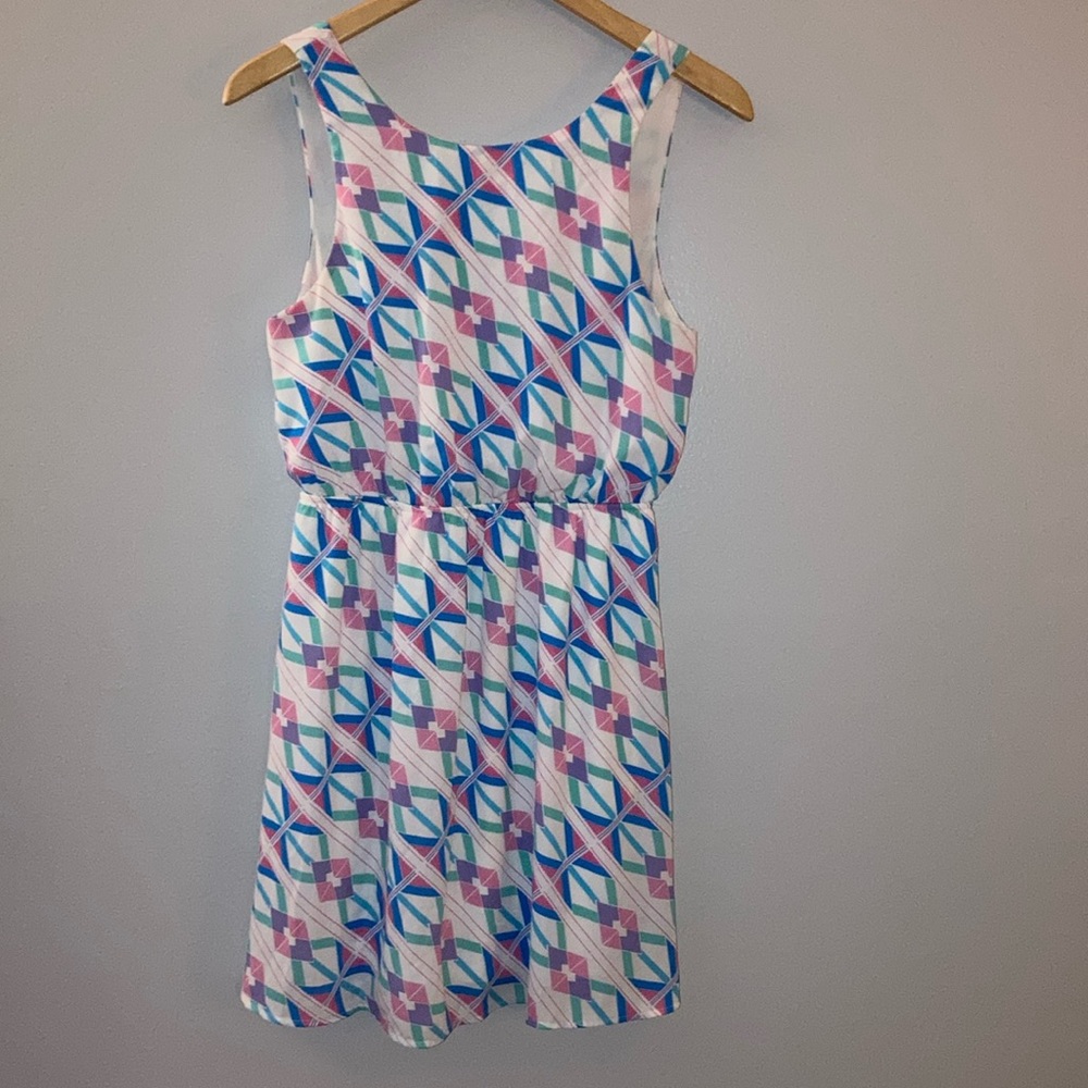 🧜‍♀️ Everly S Bow Back Sleeveless Lined Bright Geometric Elastic Waist Dress